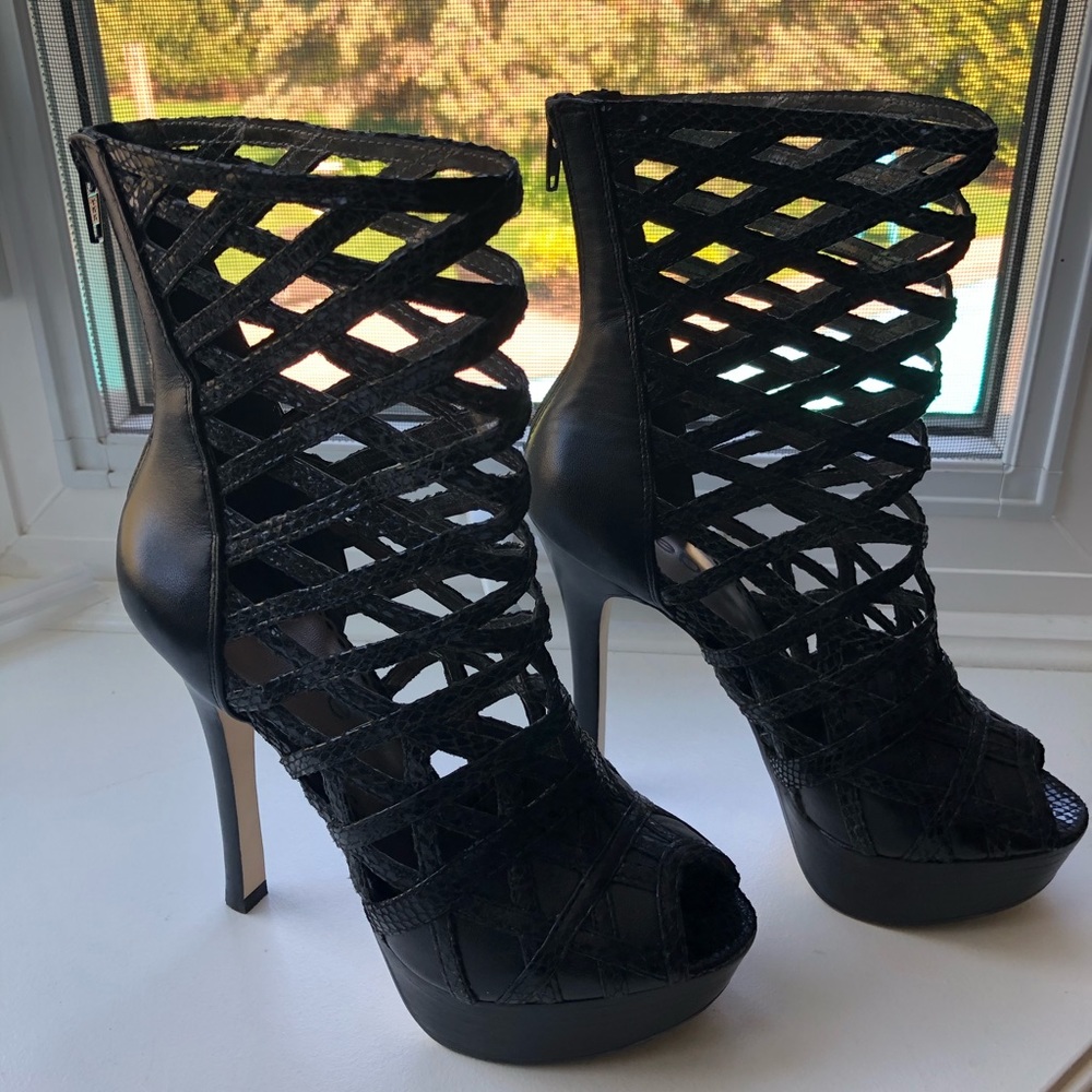 High heels - Picture 1 of 2
